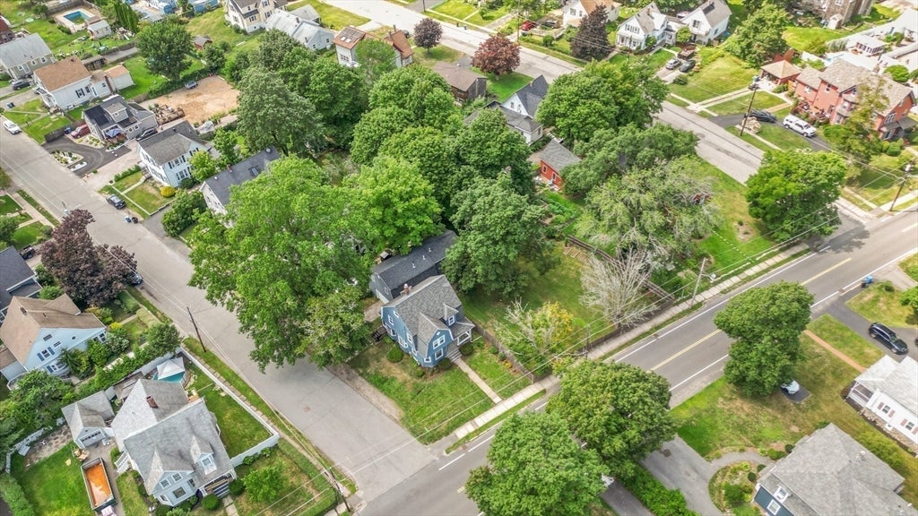 140 Pleasant St