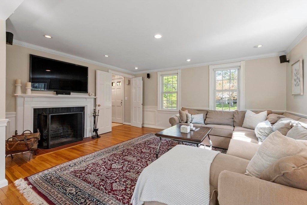 93 Nashoba Rd, Concord, MA Photo #14