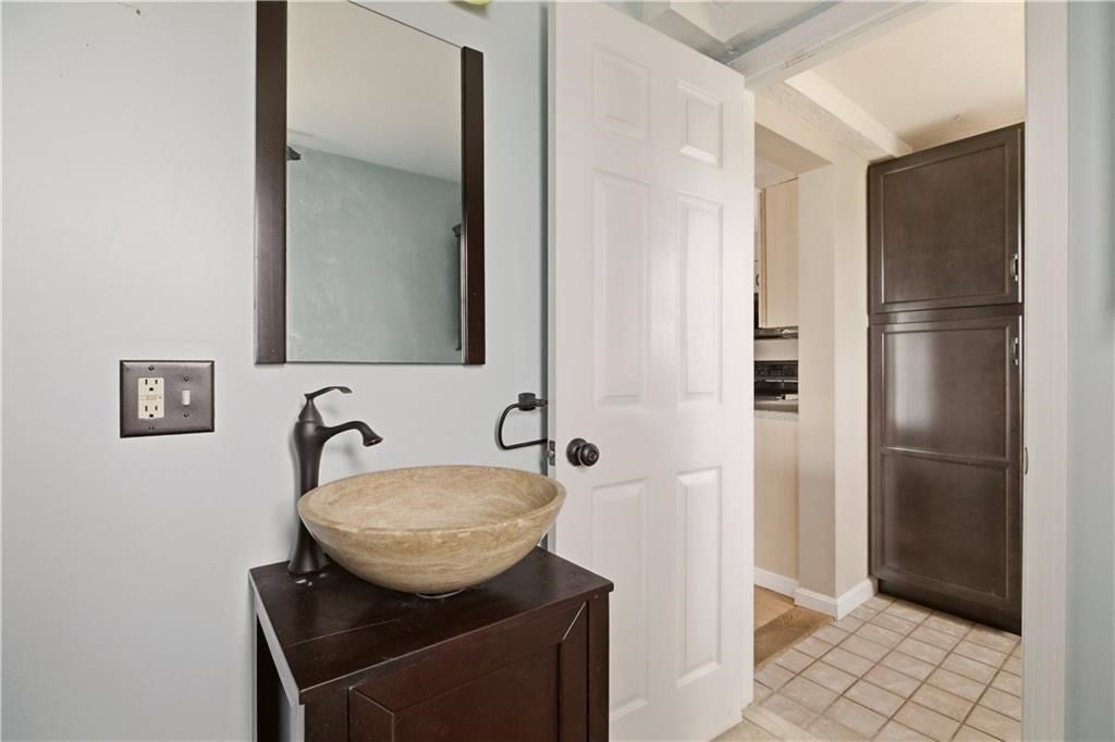 507 County Rd, Barrington, RI, 507 County Rd, Barrington, RI Photo #17