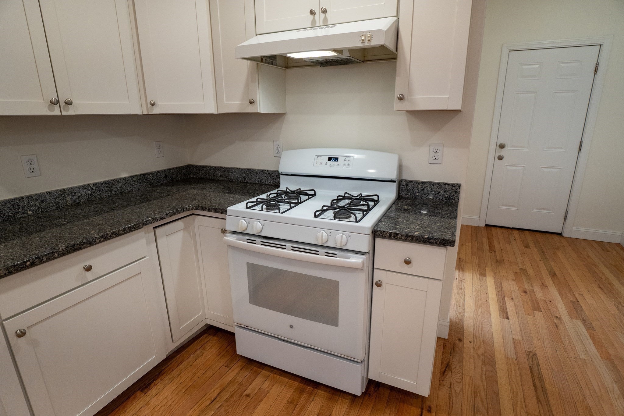 6-8 Claflin St #8A, Framingham, MA, 6-8 Claflin St #8A, Framingham, MA Photo #5