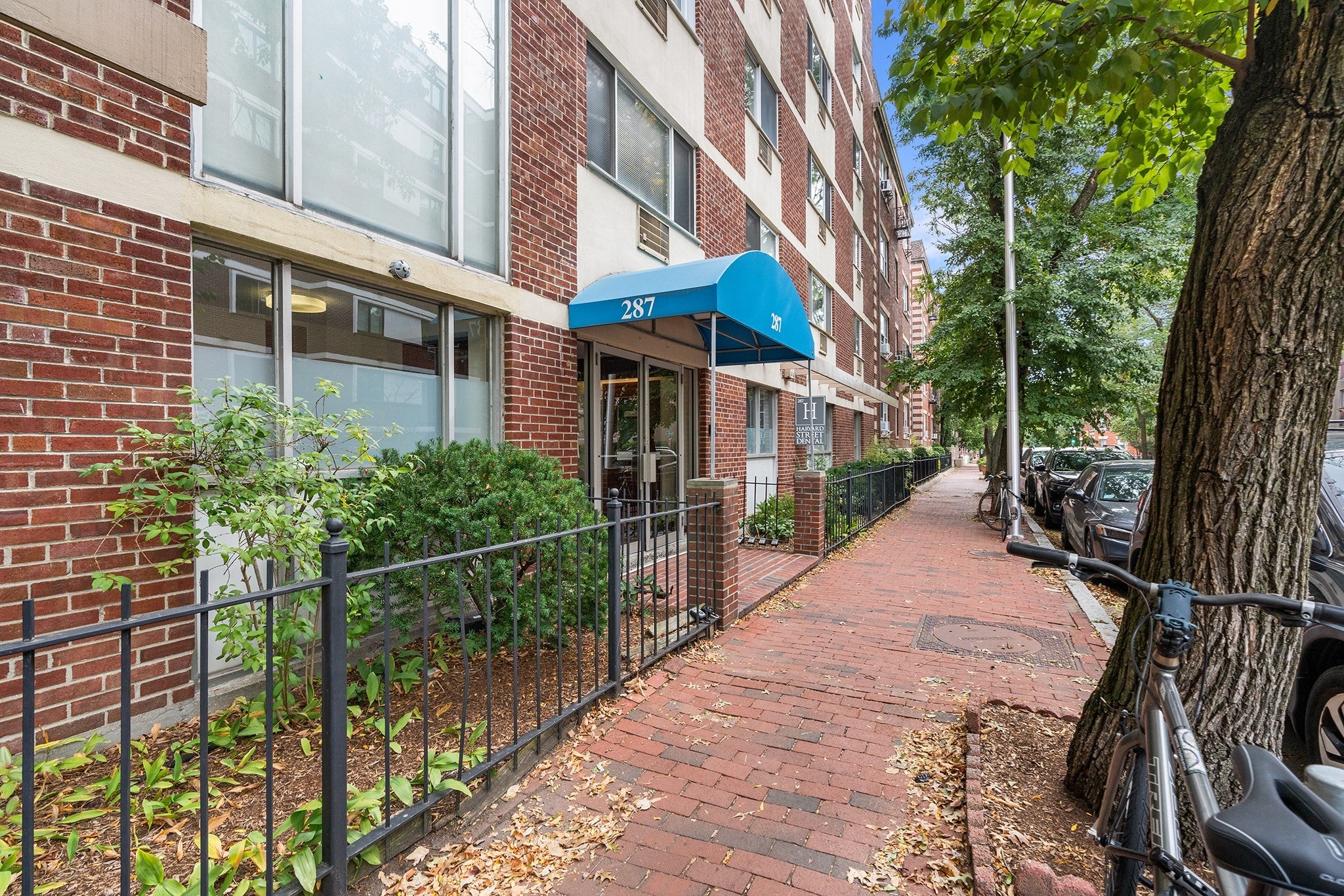 287 Harvard St 26