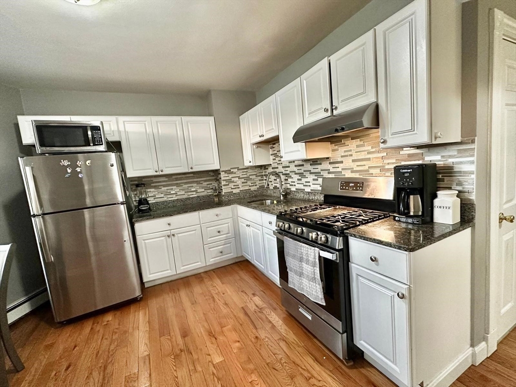139 Park St 4