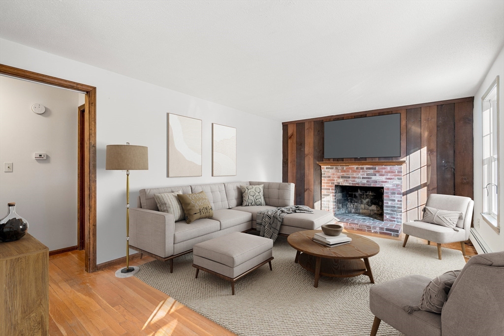 209 Pleasant