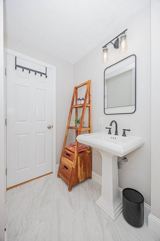 60 Justine Rd, Plymouth, MA, 60 Justine Rd, Plymouth, MA Photo #12