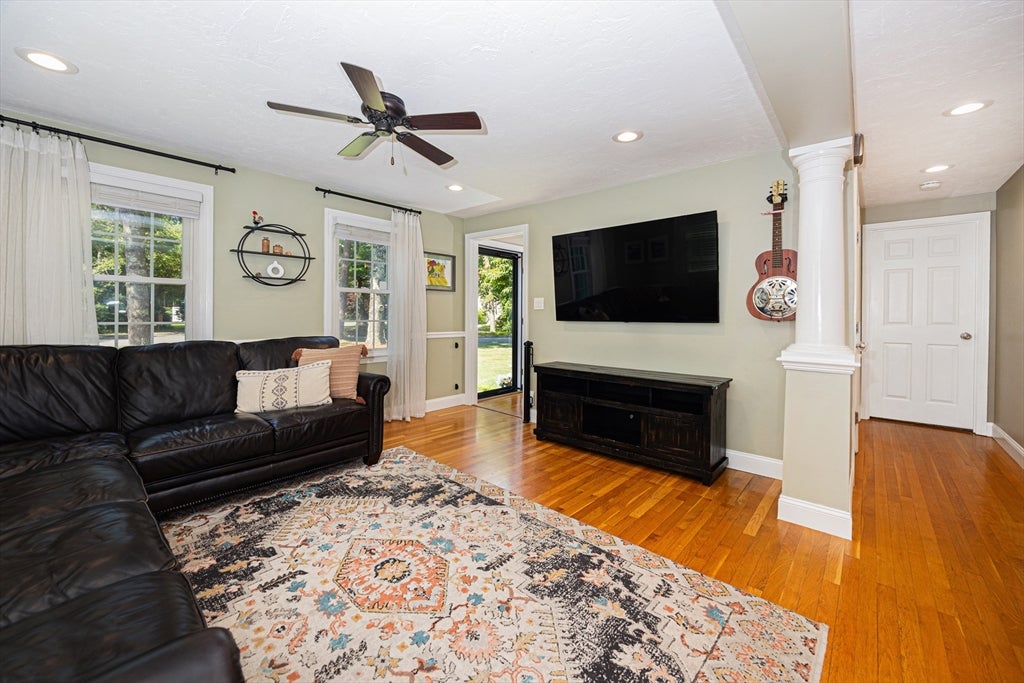60 Justine Rd, Plymouth, MA, 60 Justine Rd, Plymouth, MA Photo #2