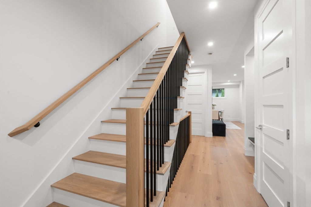 956 Walnut Street #6, Newton, MA Photo #6