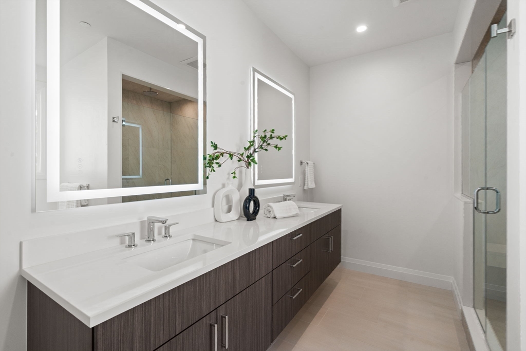 956 Walnut Street #6, Newton, MA Photo #21