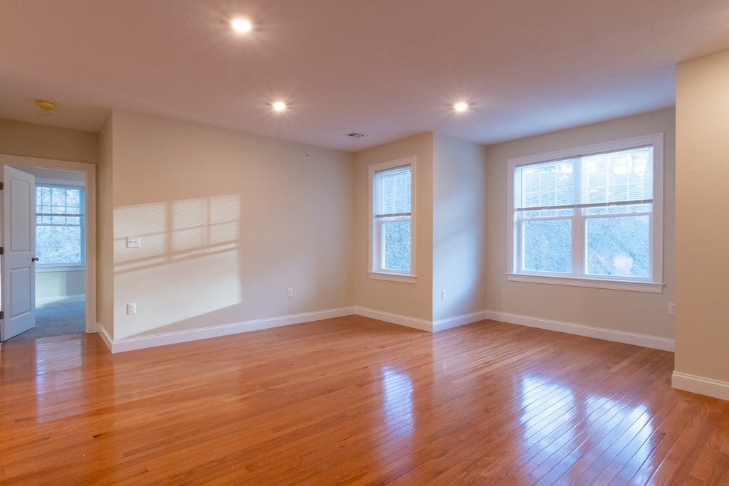 80 North Meadows Road #206, Medfield, MA, 80 North Meadows Road #206, Medfield, MA Photo #4