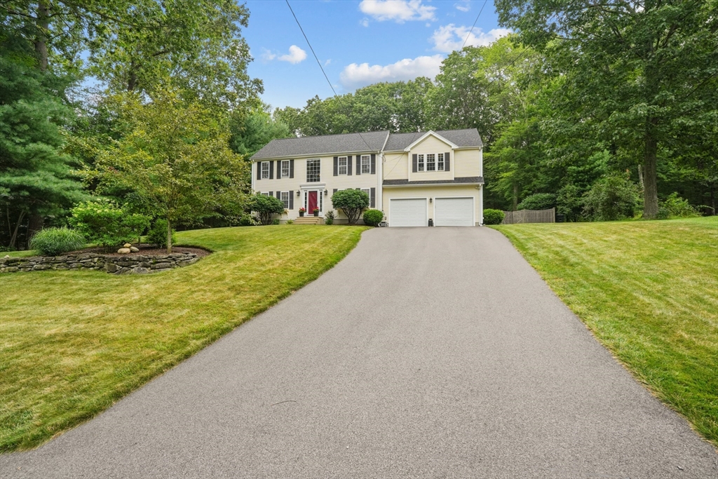 28 Oxford Dr