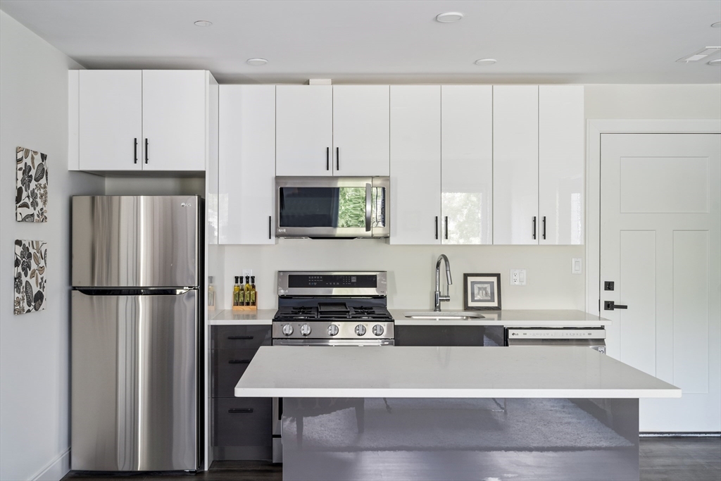 317 Belgrade Ave #407, Boston, MA, 317 Belgrade Ave #407, Boston, MA Photo #11