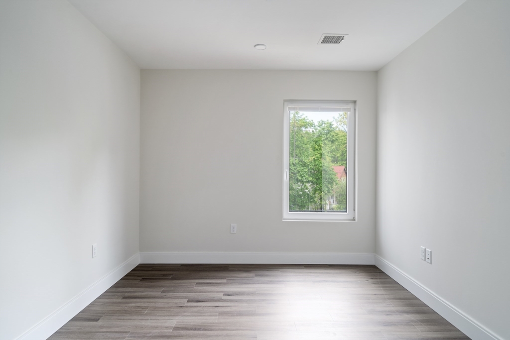 317 Belgrade Ave #407, Boston, MA, 317 Belgrade Ave #407, Boston, MA Photo #19