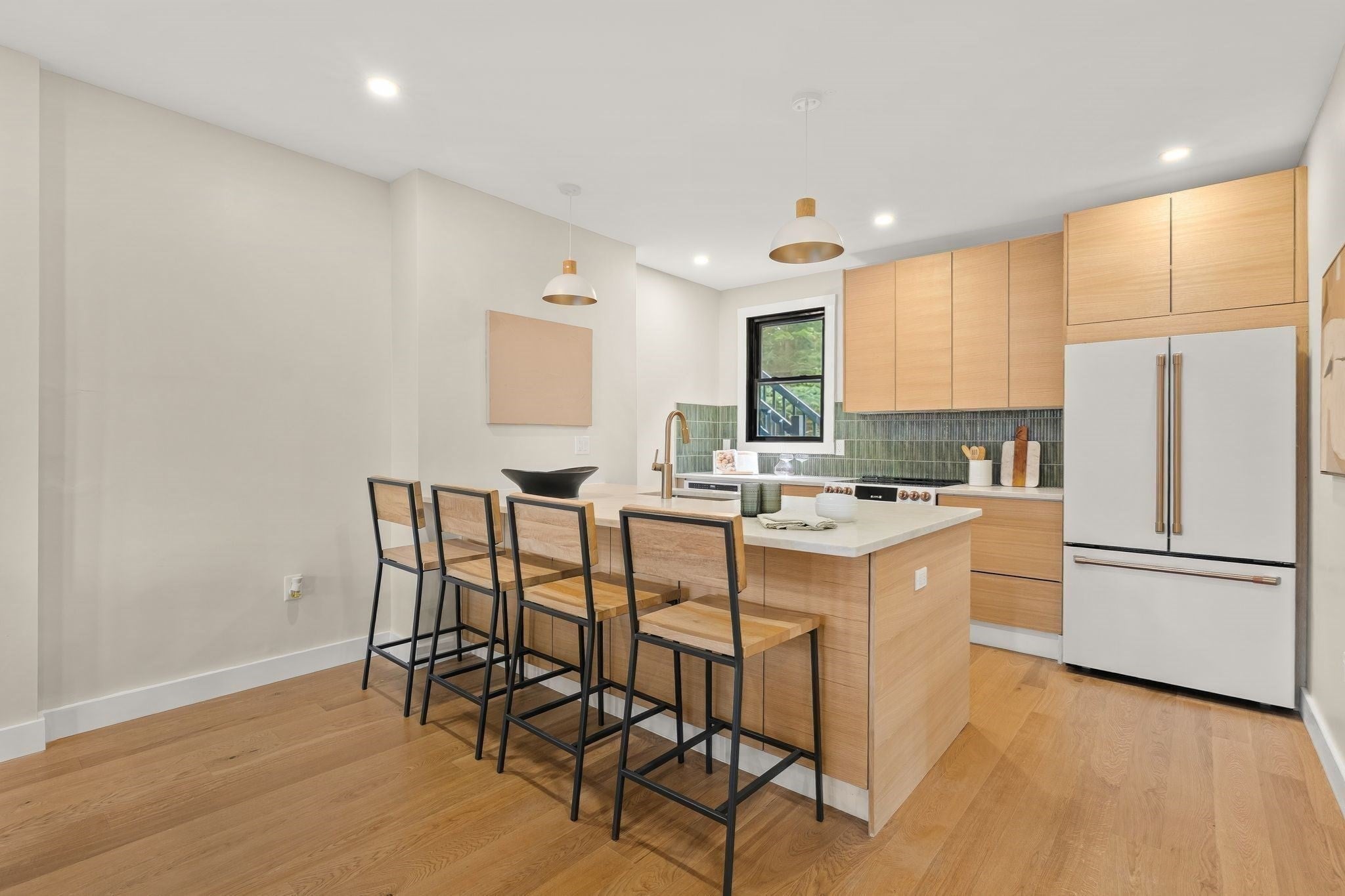 18 Yale Terrace #2, Boston, MA Photo #13