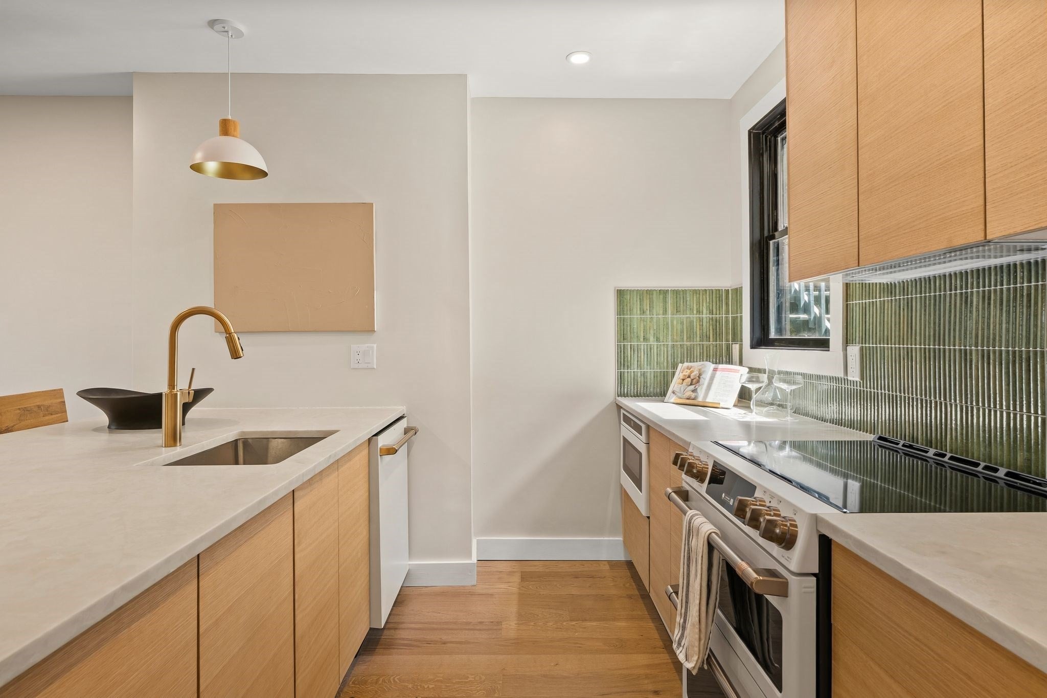 18 Yale Terrace #2, Boston, MA Photo #11