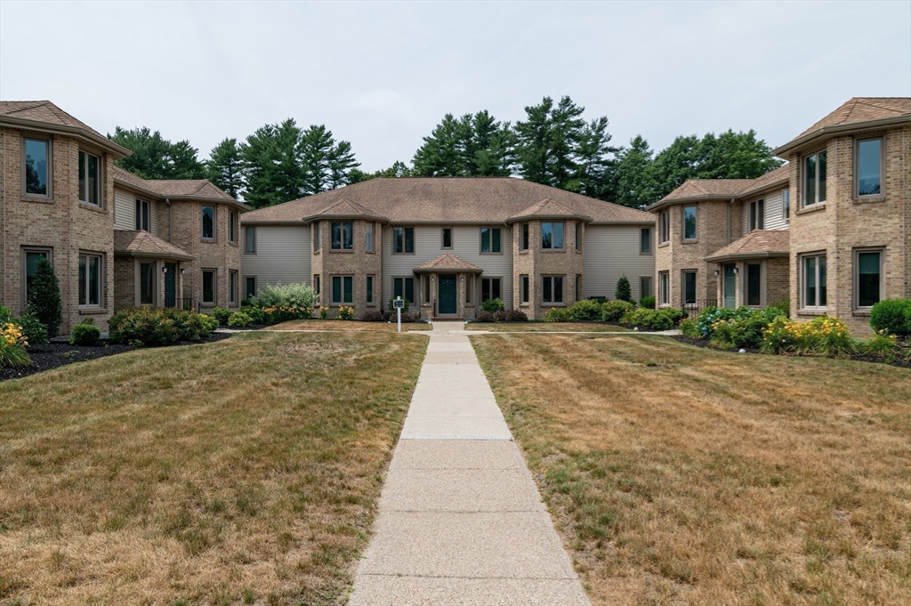 108 Norton Avenue 4