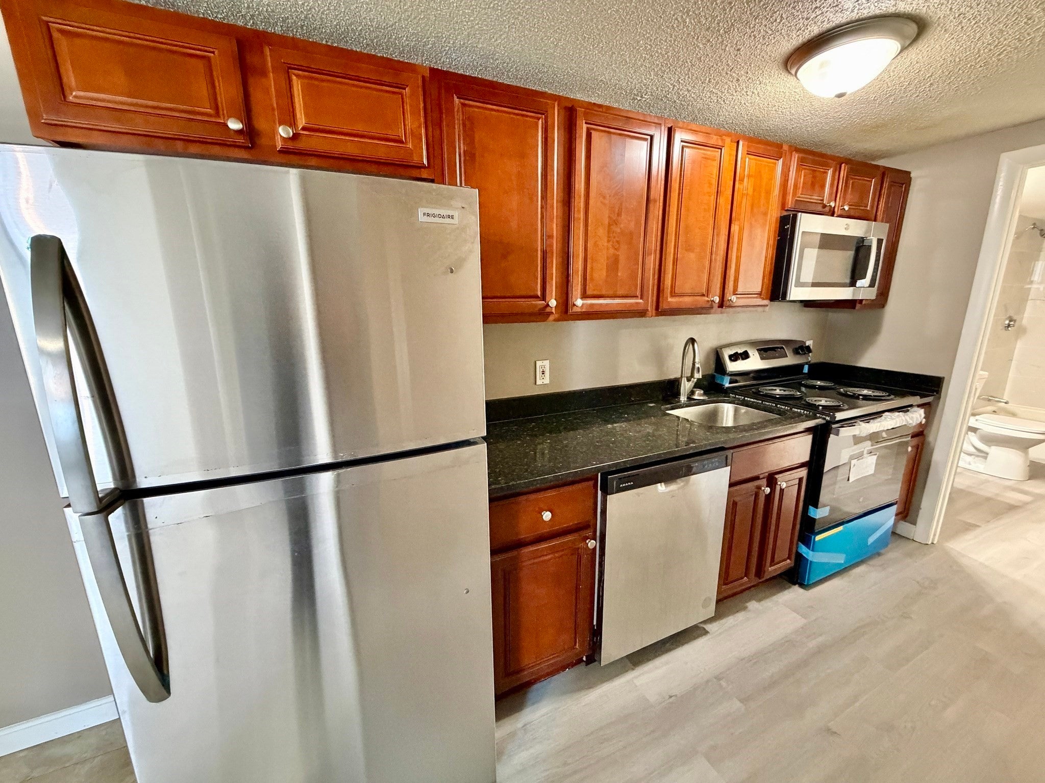 379 Meridian St 101