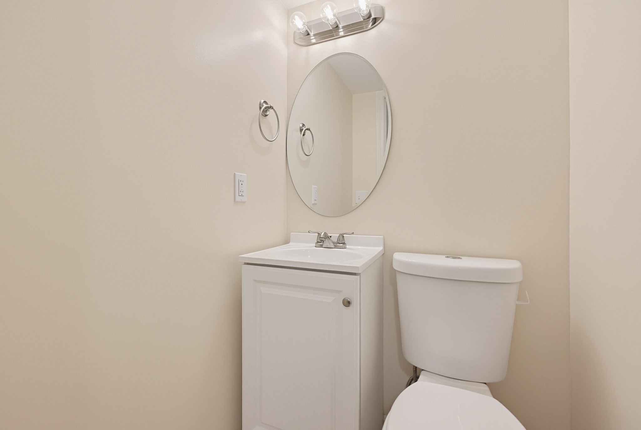 49 Walnut Street, Attleboro, MA, 49 Walnut Street, Attleboro, MA Photo #29