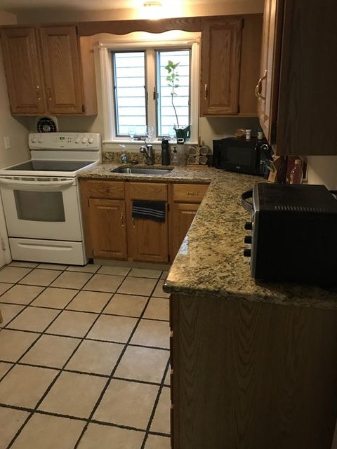 11 Vine Street 4 Marblehead MA 01945