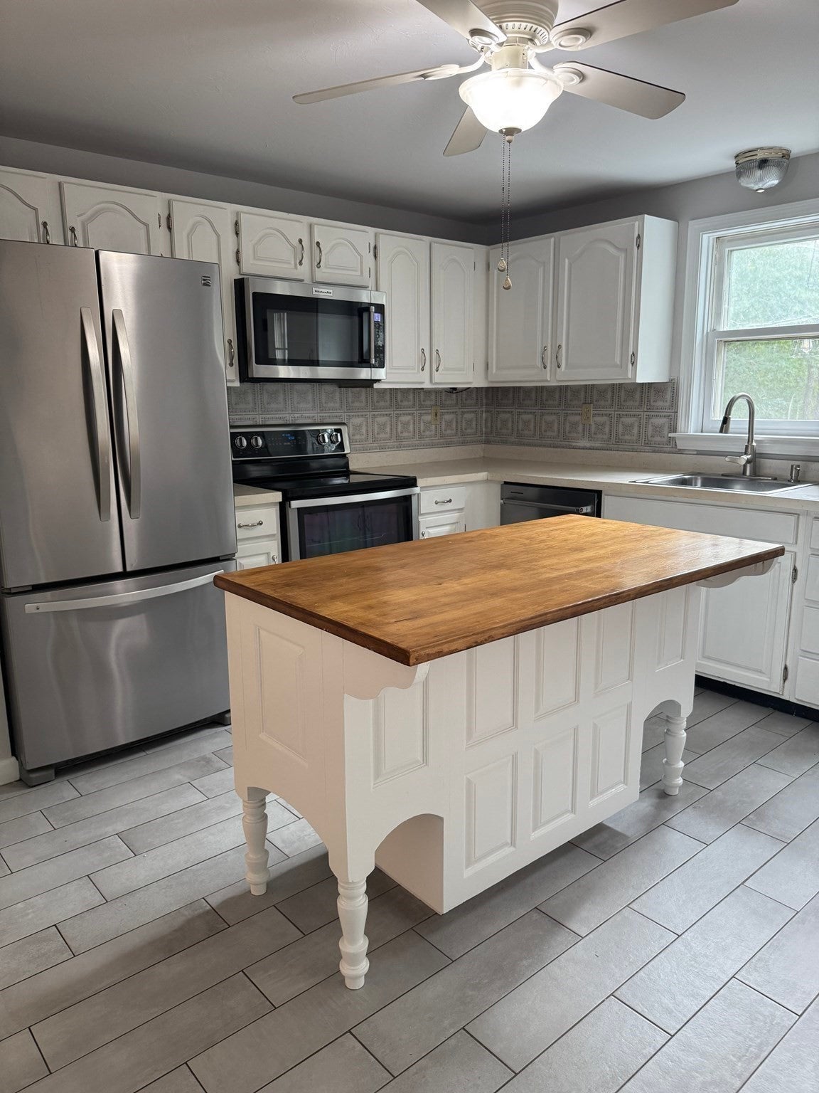 22 Admiral Rickover Rd, Plymouth, MA, 22 Admiral Rickover Rd, Plymouth, MA Photo #3