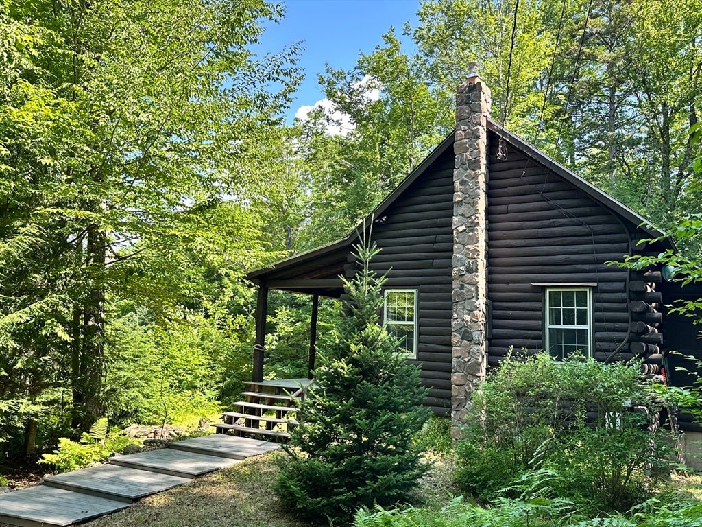 43 Jackson Highlands Road