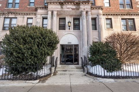 Photo of 2003 Commonwealth Ave #11, Boston, MA 02135 (MLS # 73510572)