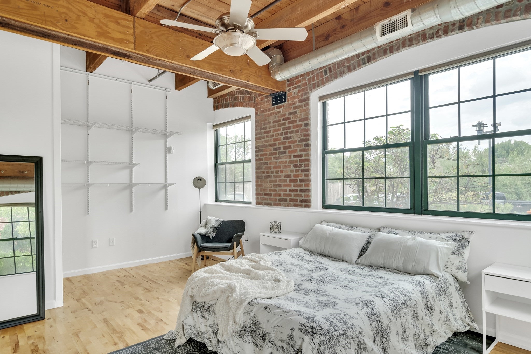 210 Broadway #106, Everett, MA Photo #24