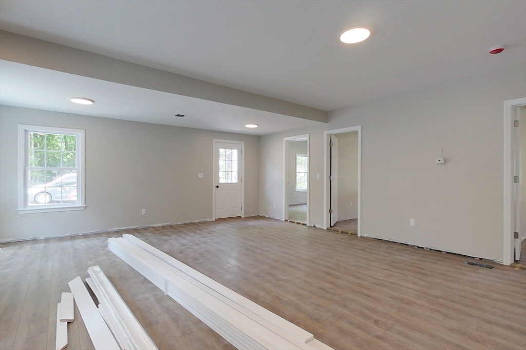 3 Williams St #1, Pepperell, MA Photo #7