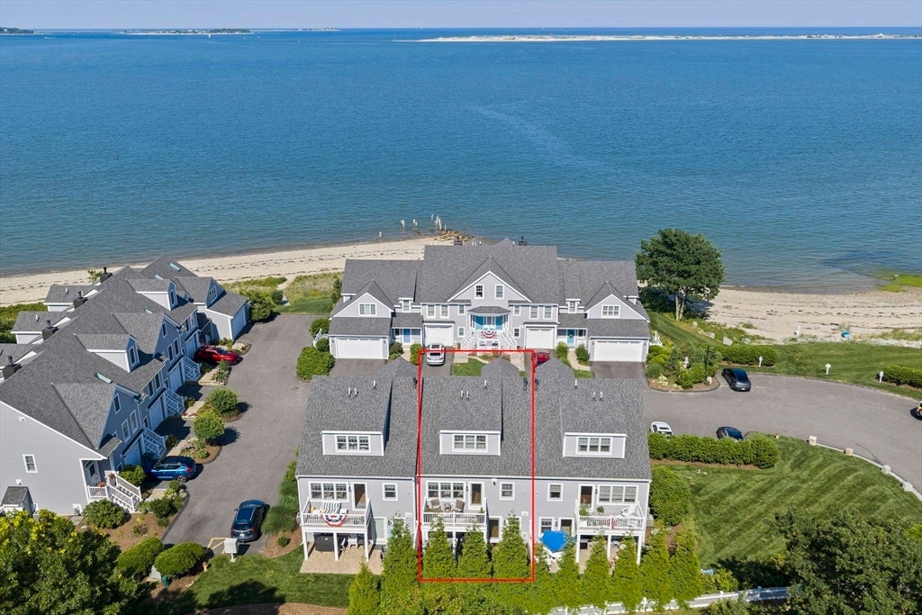 60 Robbins Road 25