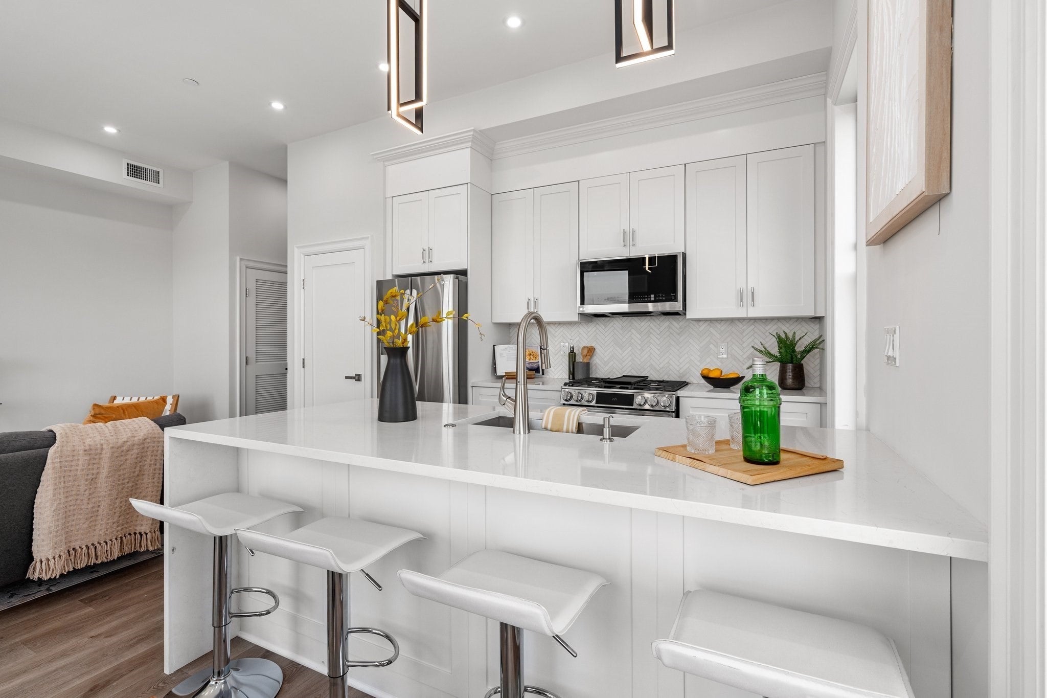 523 Second St #202, Everett, MA, 523 Second St #202, Everett, MA Photo #4