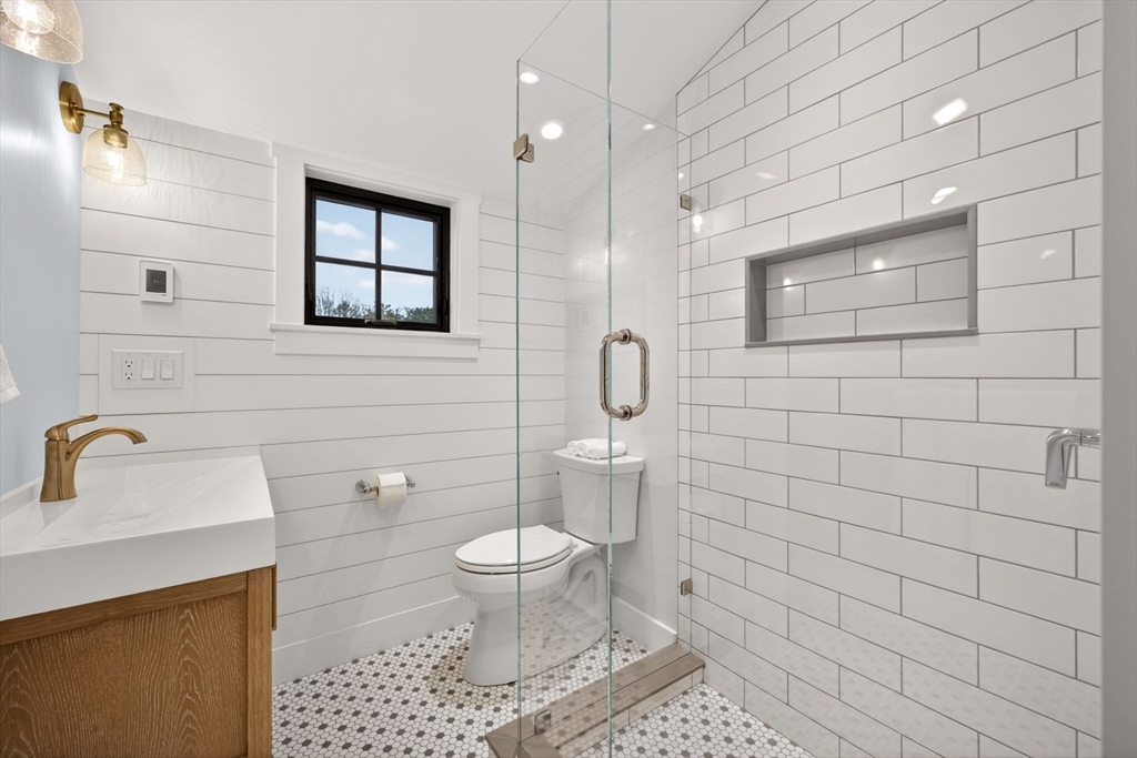 106 Chatham Rd, Harwich, MA Photo #36