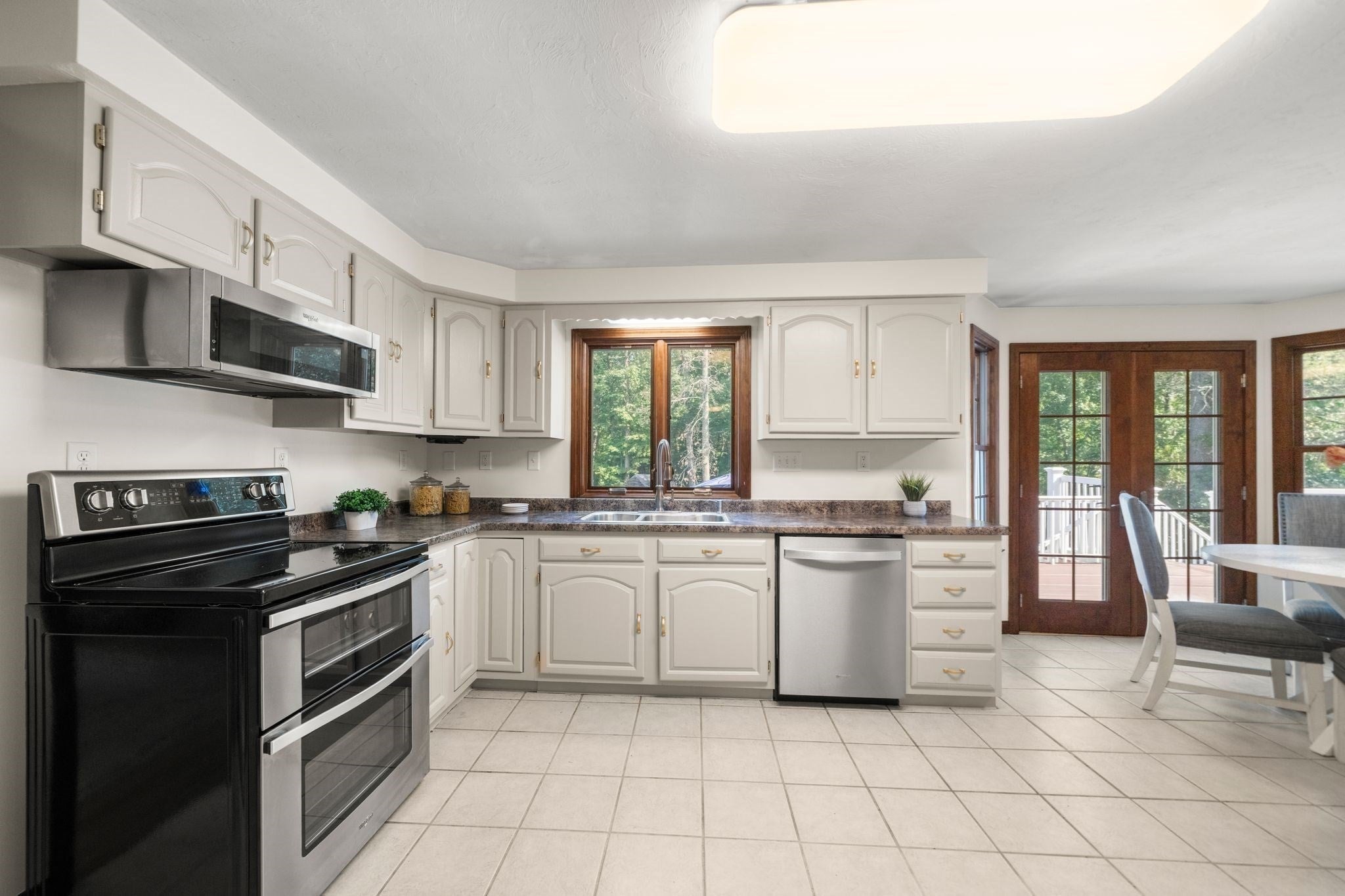 173 Metcalf Rd, North Attleboro, MA, 173 Metcalf Rd, North Attleboro, MA Photo #4