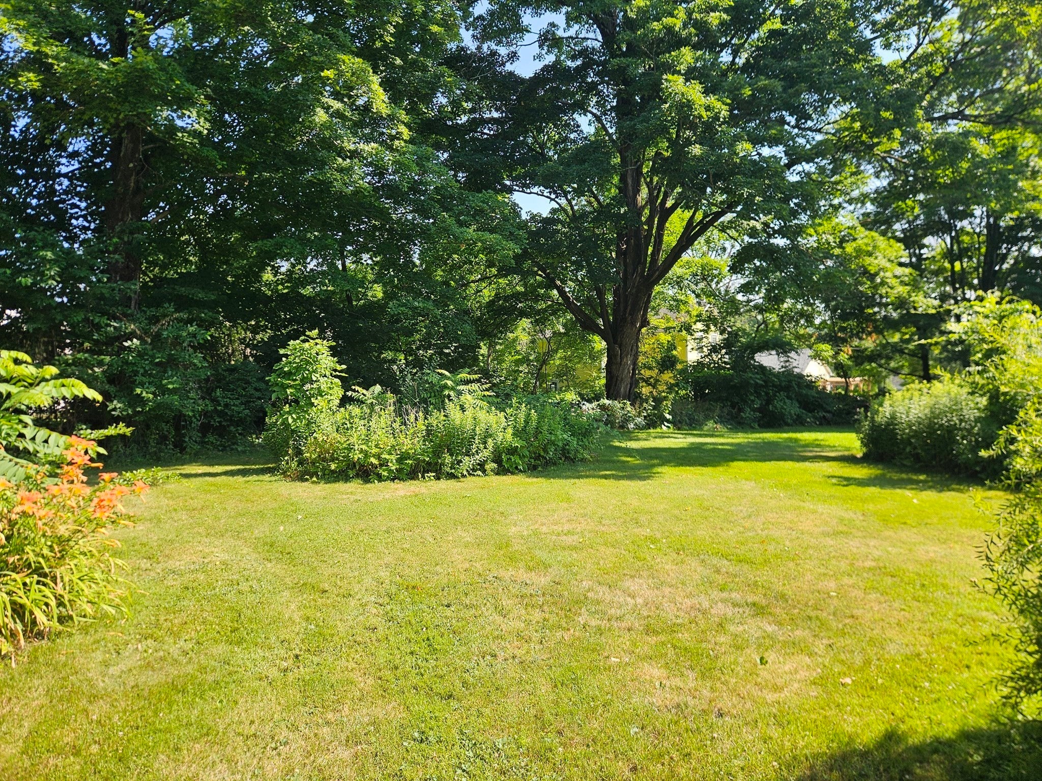 43 Summer St, Barre MA 01005