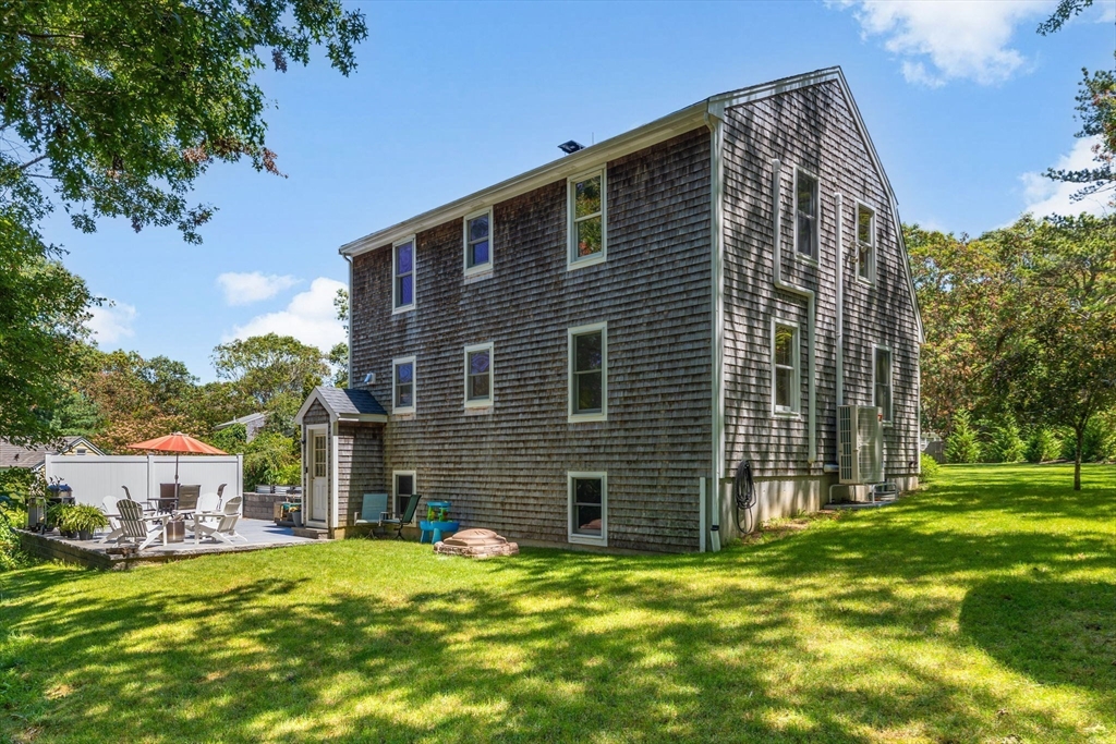 11 Deer Hollow Rd