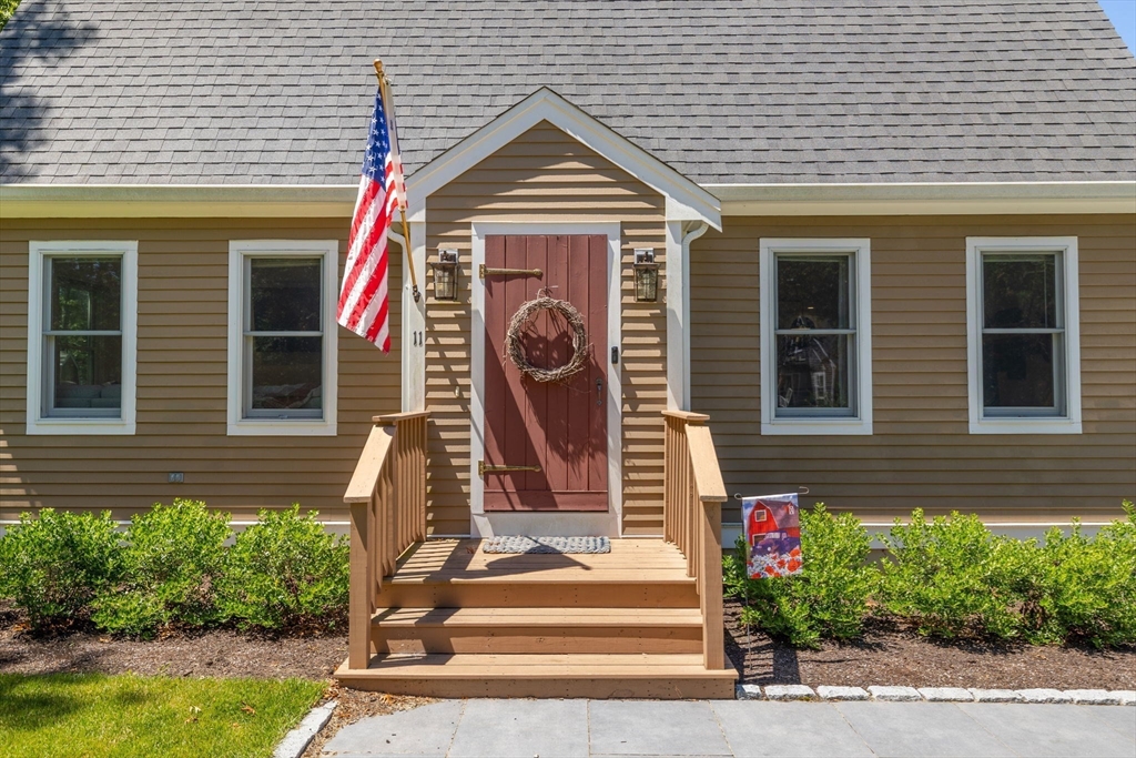 11 Deer Hollow Rd