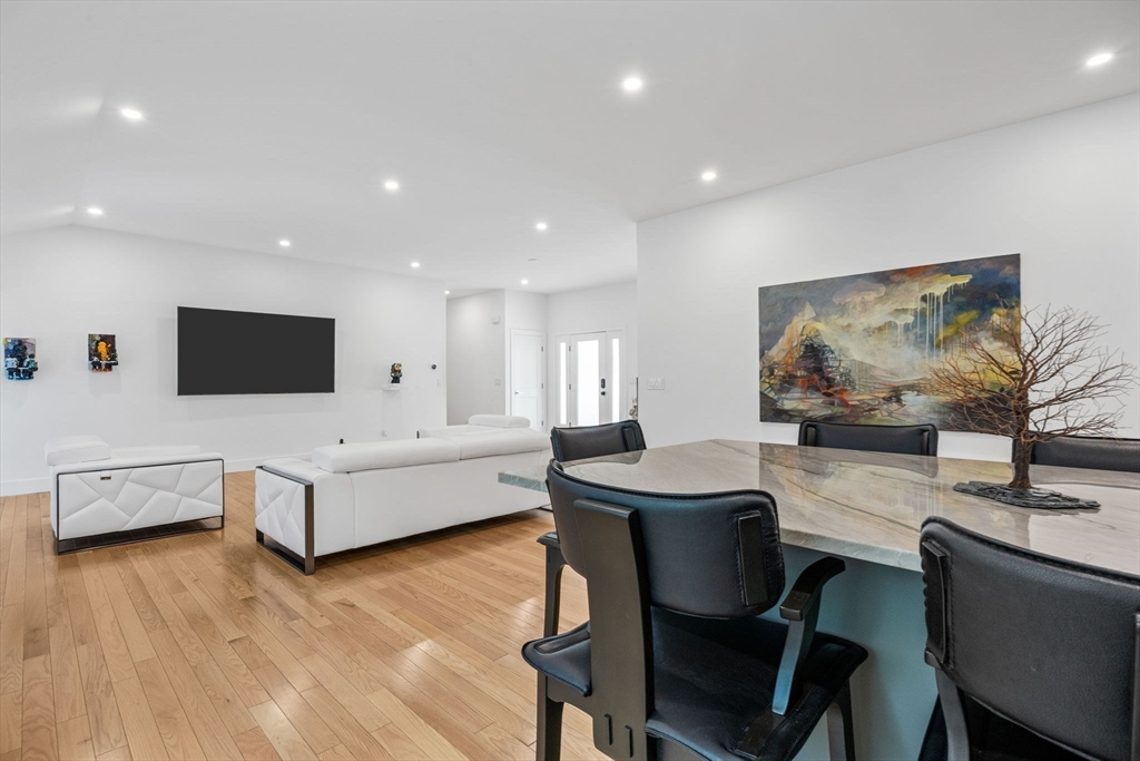 18 Old Campground Rd