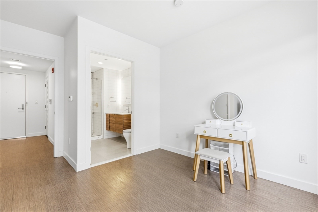 80-82 Fenwood Road 804