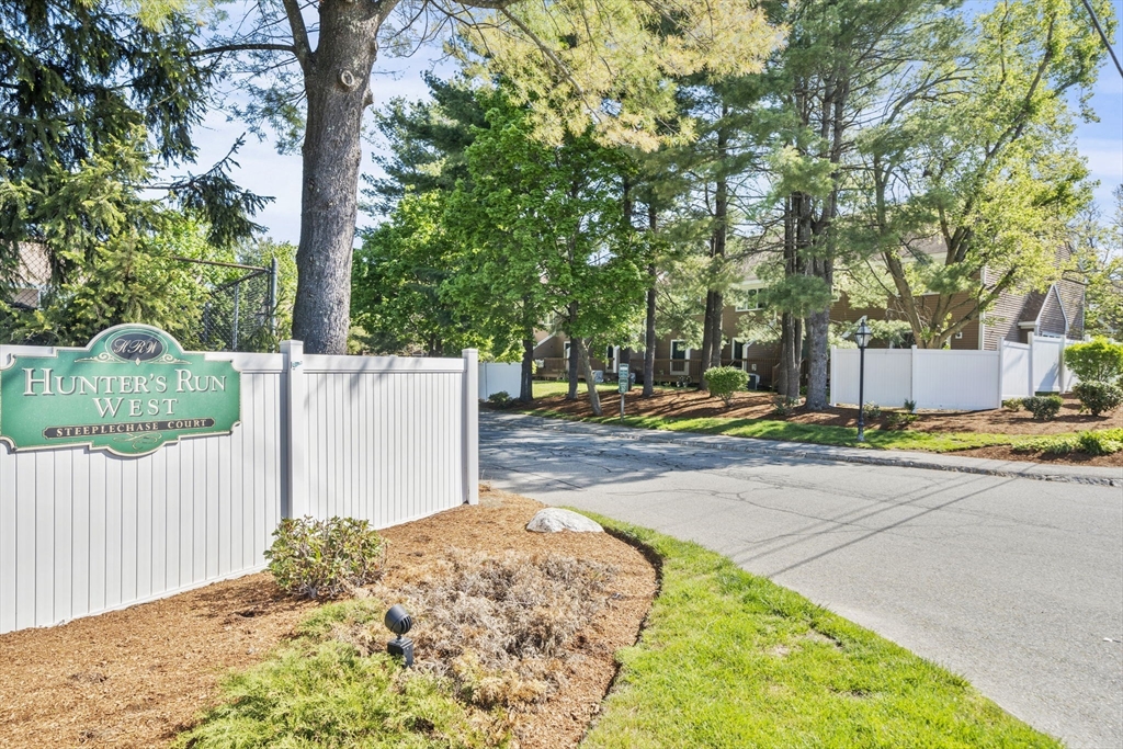 78 Steeplechase Ct 78