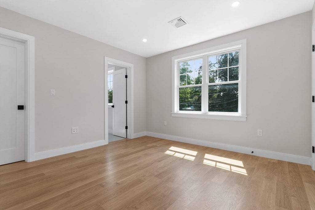 315 Crafts St, Newton, MA, 315 Crafts St, Newton, MA Photo #19