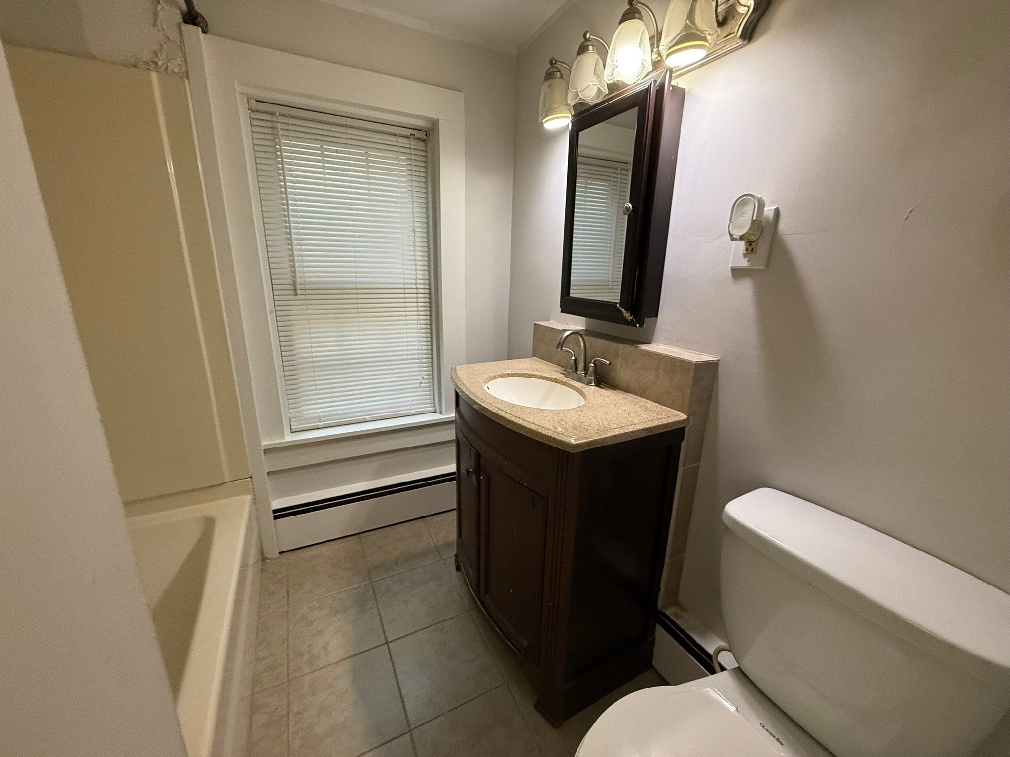27-29 Pleasant St #1R, Plymouth, MA, 27-29 Pleasant St #1R, Plymouth, MA Photo #6