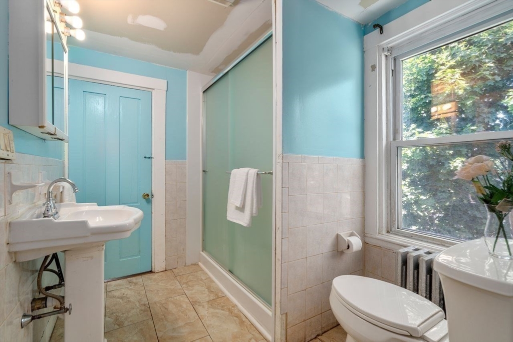 4 Magnolia Pl