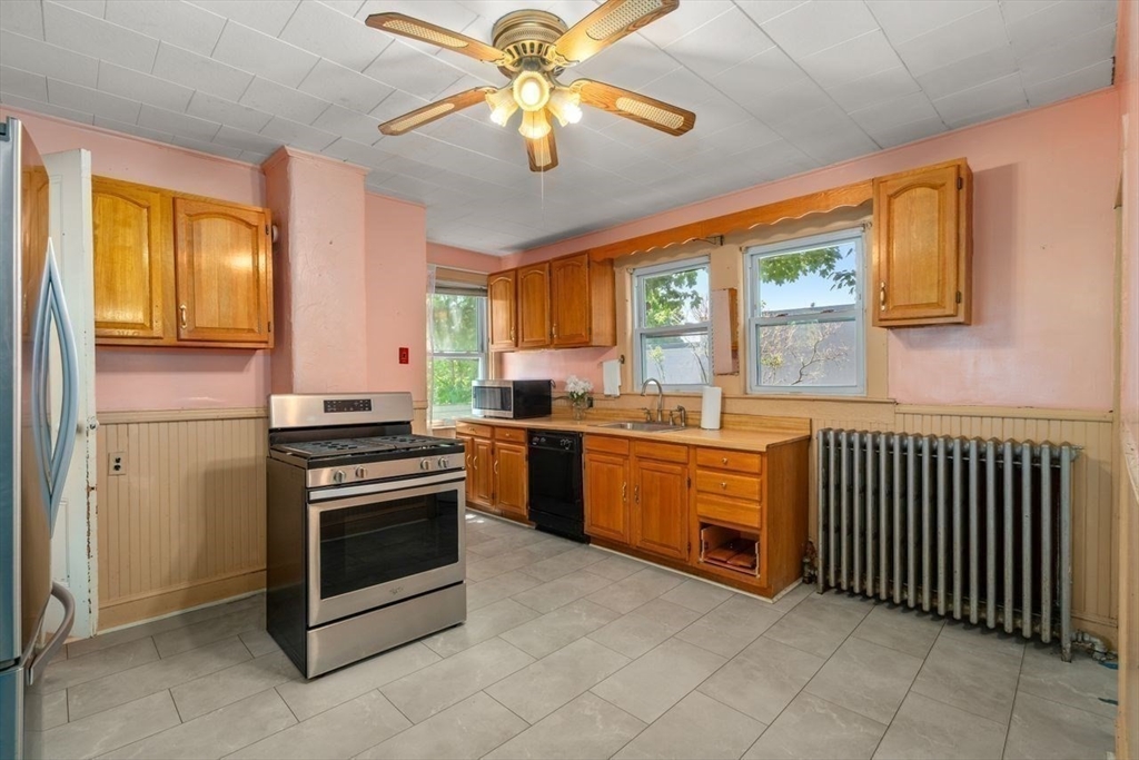 4 Magnolia Pl