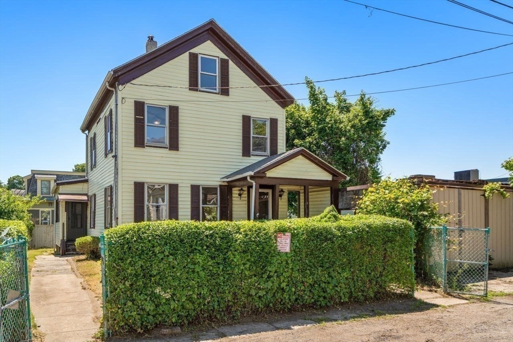 4 Magnolia Pl