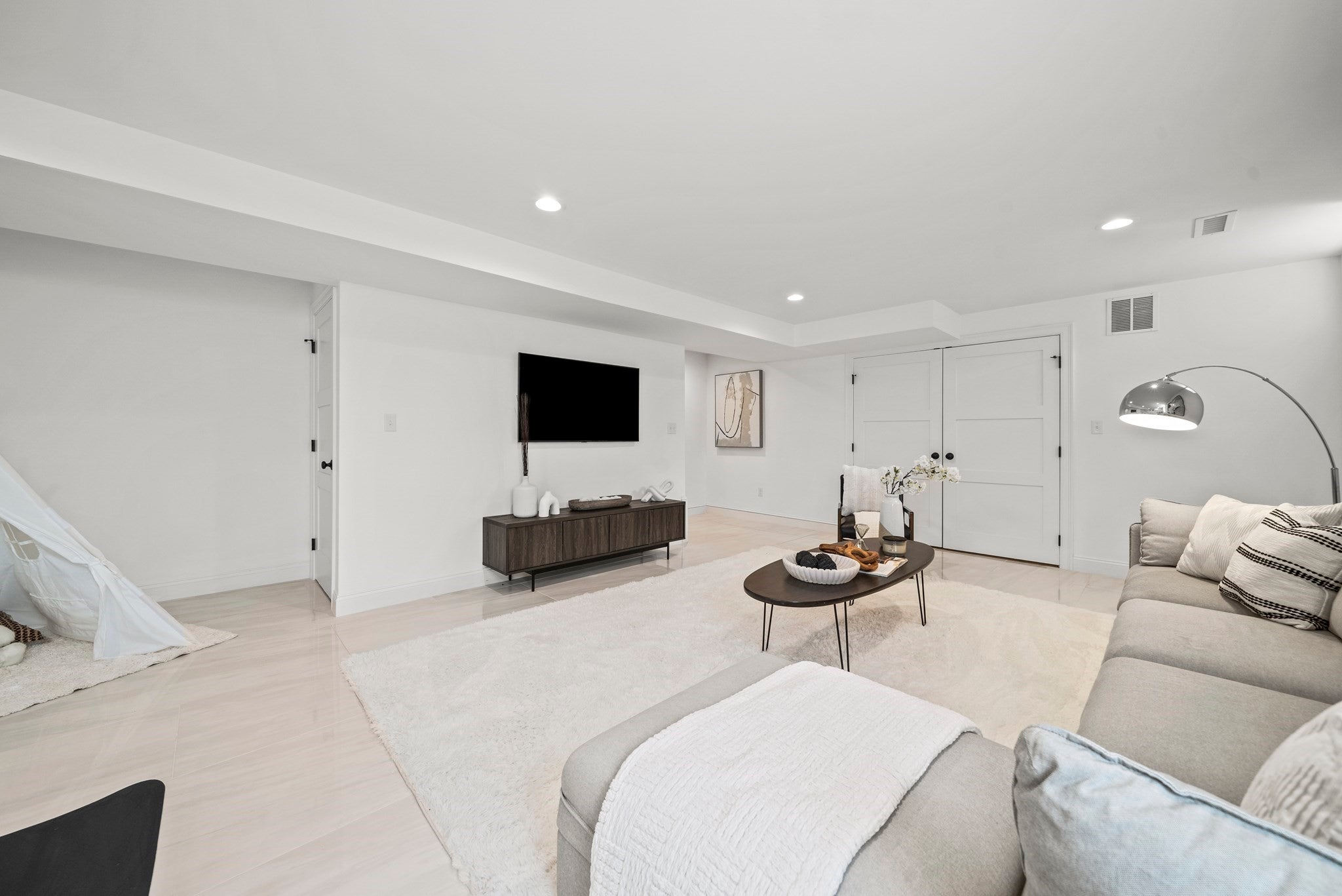61 Gale Street #A, Waltham, MA, 61 Gale Street #A, Waltham, MA Photo #34
