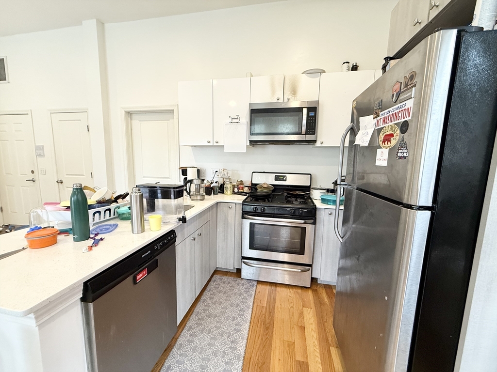Photo 1 of 8 — 409 Dudley St 2, Boston, MA 02119