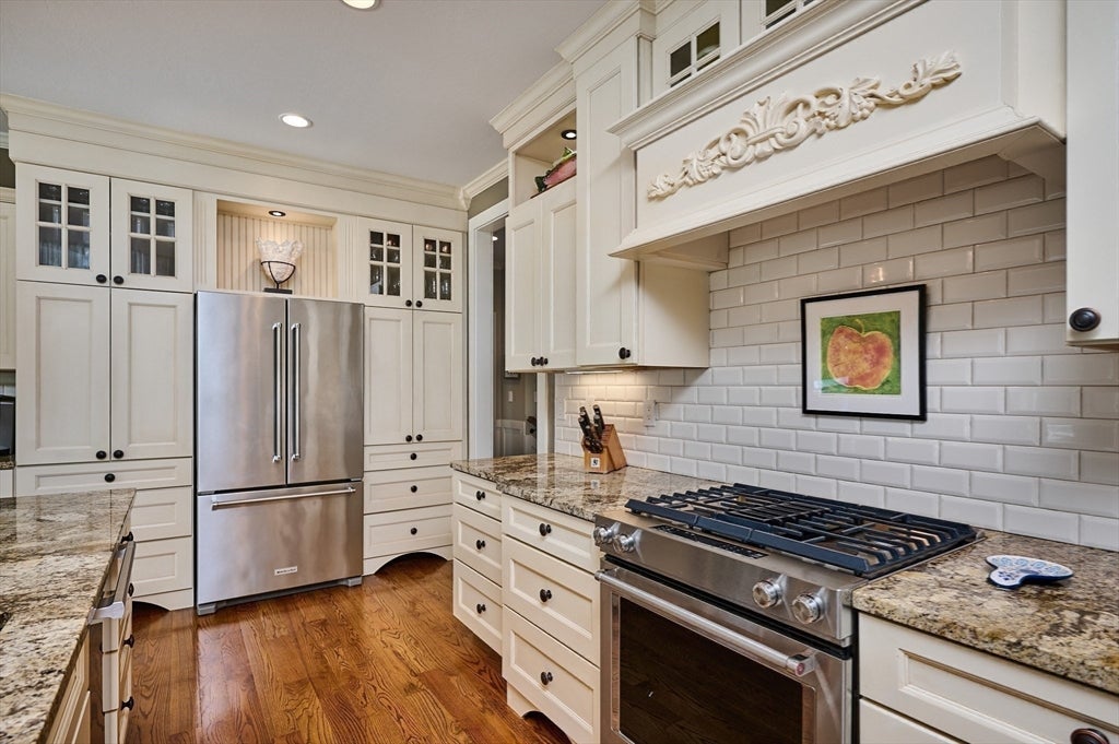 1 Nicholas Lane, Southampton, MA Photo #20
