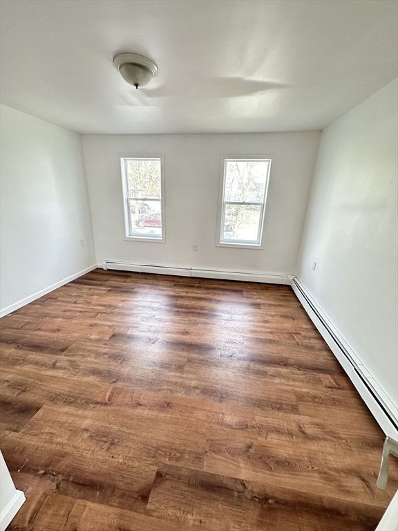 391 Pleasant St