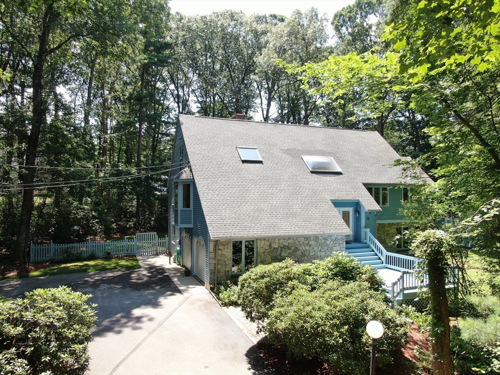5 Joan Avenue