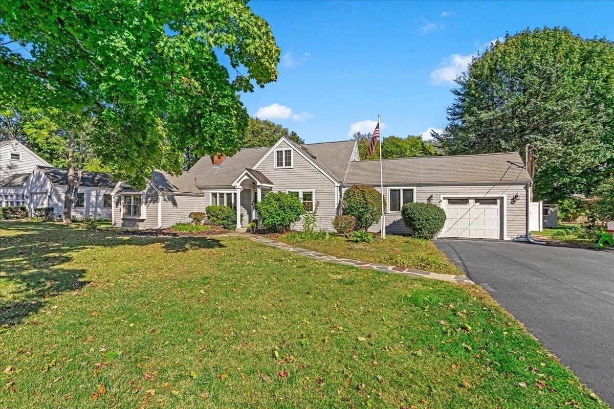 532 Hatherly Rd