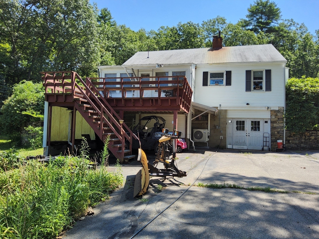 323 New Boston Rd