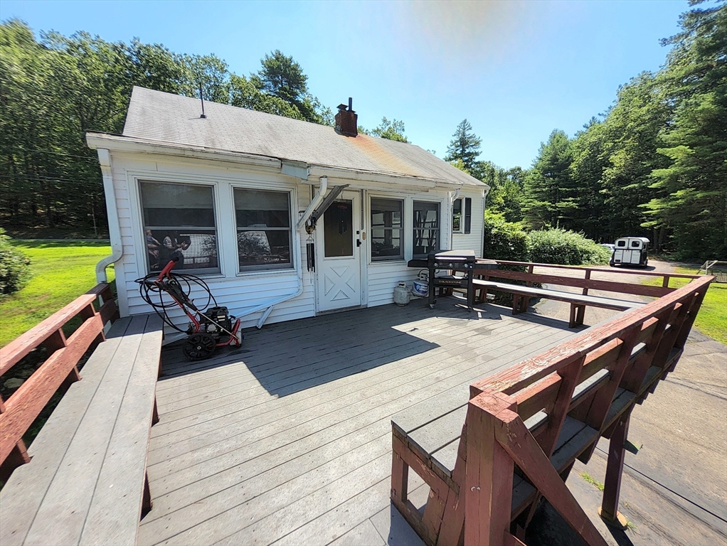 323 New Boston Rd