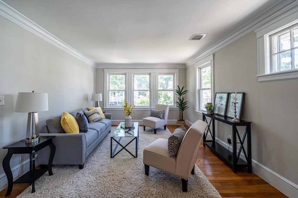 24 Parker St 24